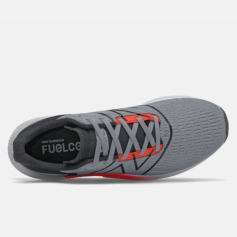 SEPATU LARI NEW BALANCE FuelCell Propel V2