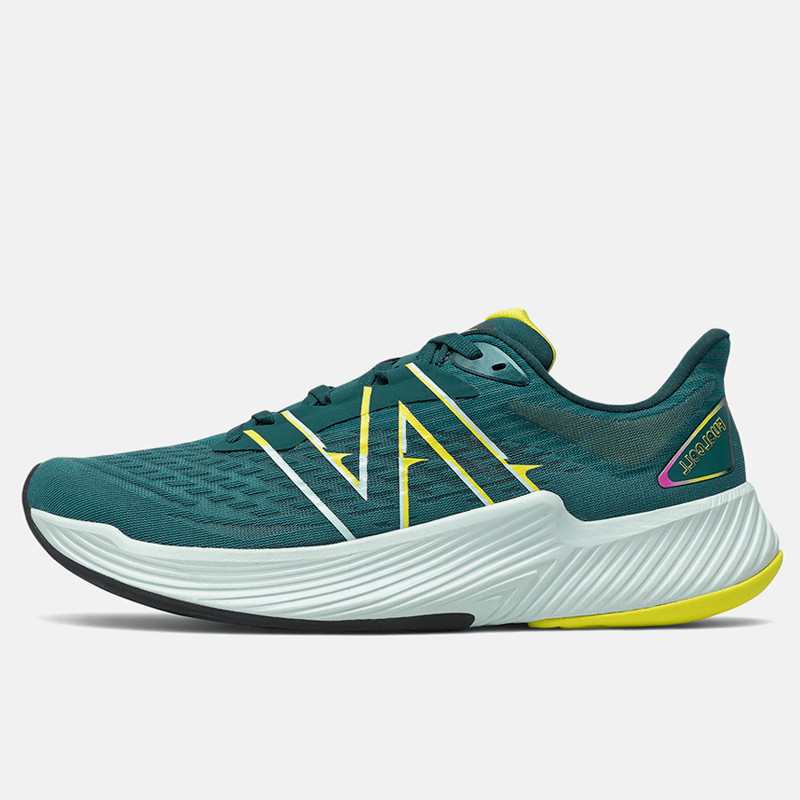SEPATU LARI NEW BALANCE FUEL CELL PRISM V2