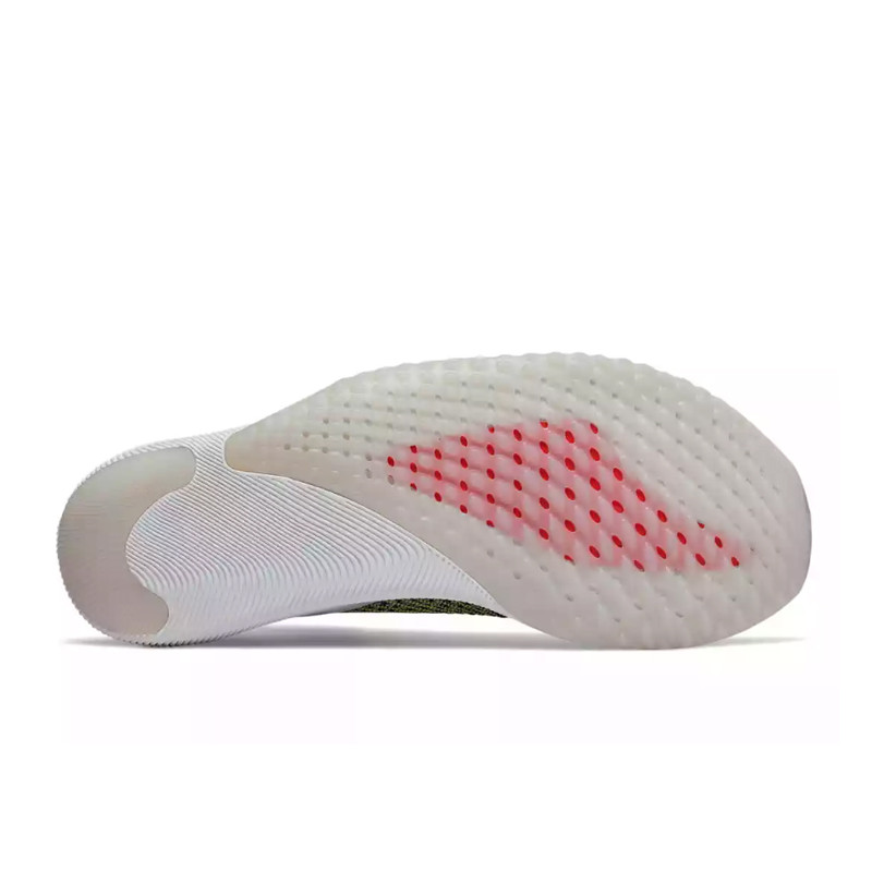 SEPATU LARI NEW BALANCE Fuelcell Rebel