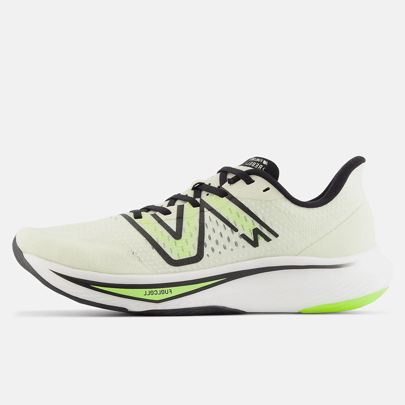 SEPATU LARI NEW BALANCE FuelCell Rebel v3