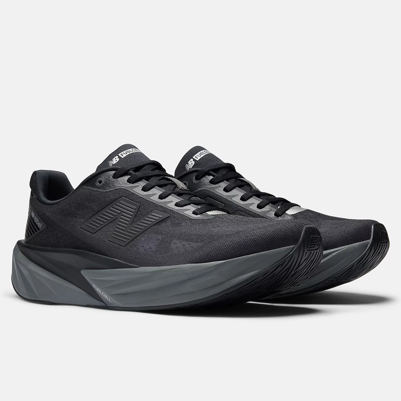 SEPATU LARI NEW BALANCE FuelCell Rebel v5