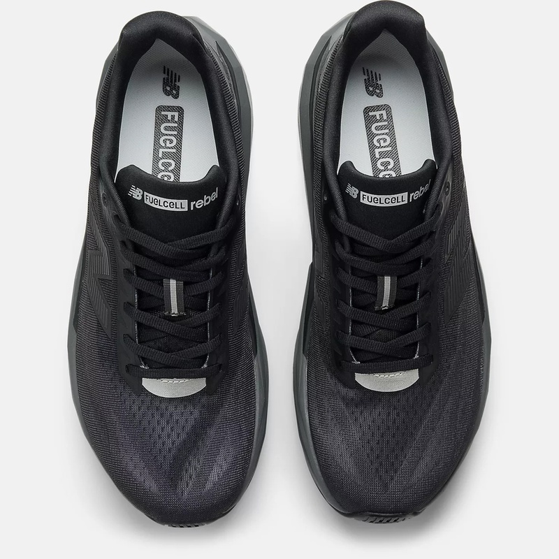 SEPATU LARI NEW BALANCE FuelCell Rebel v5