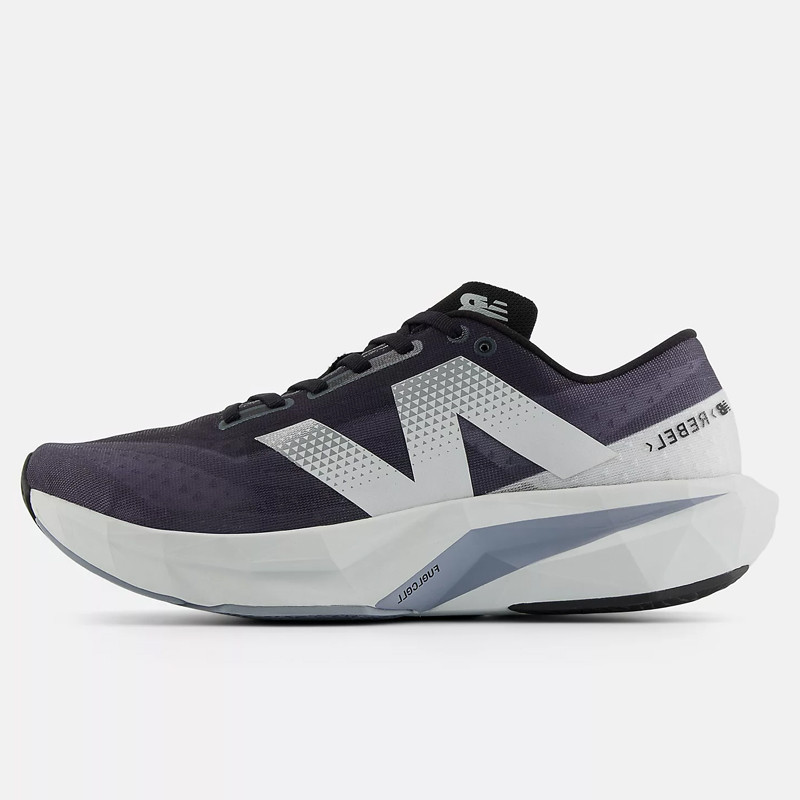 SEPATU LARI NEW BALANCE FuelCell Rebel v4