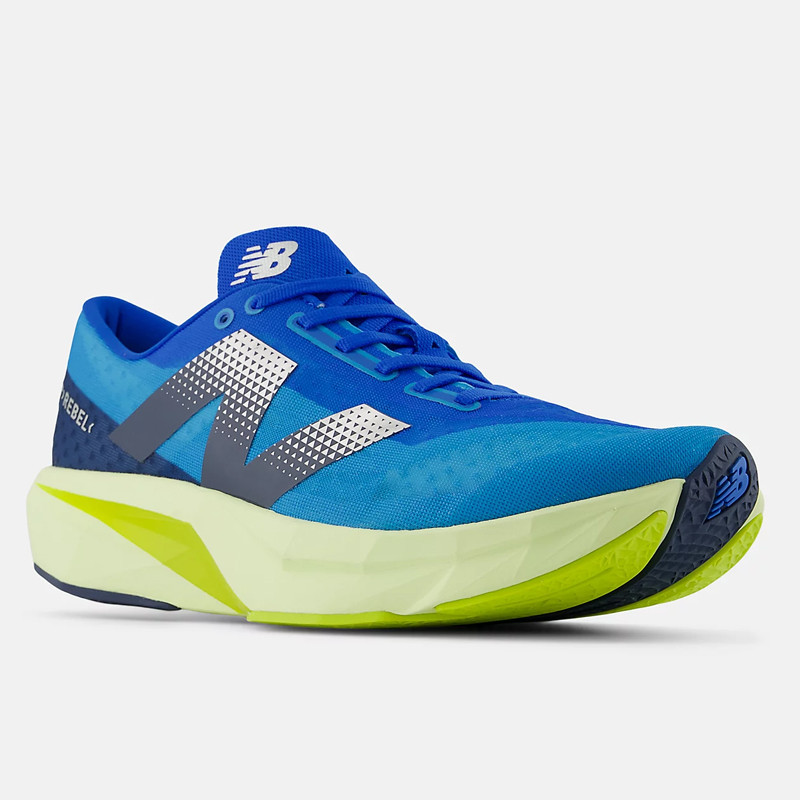 SEPATU LARI NEW BALANCE FuelCell Rebel v4