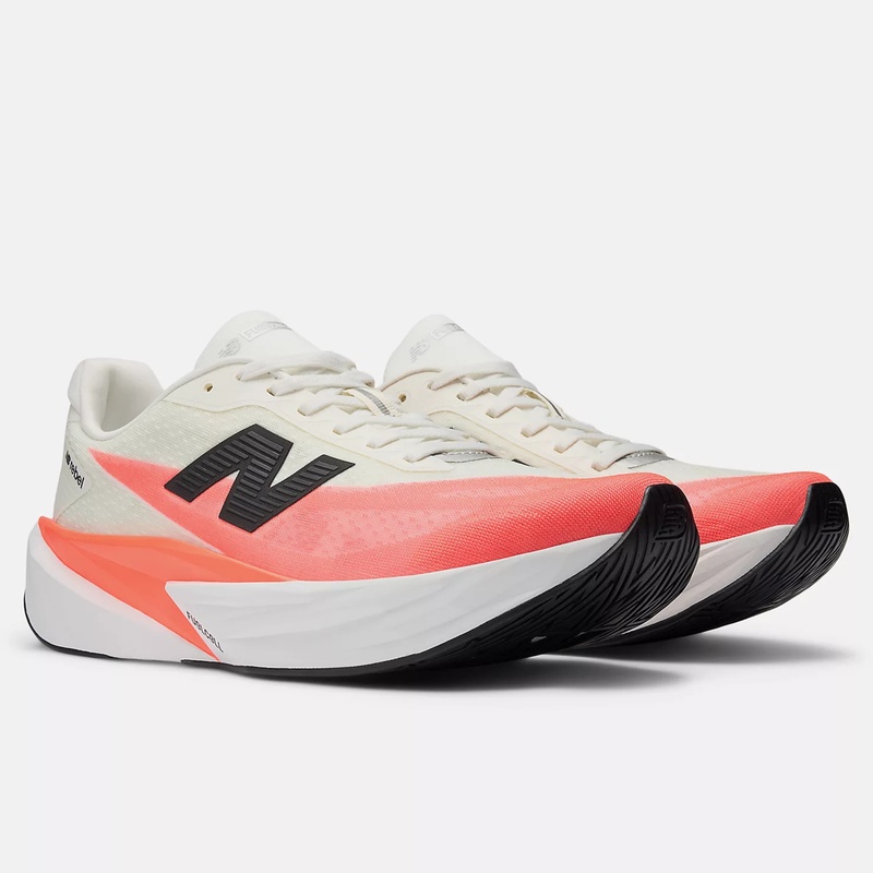 SEPATU LARI NEW BALANCE FuelCell Rebel v5