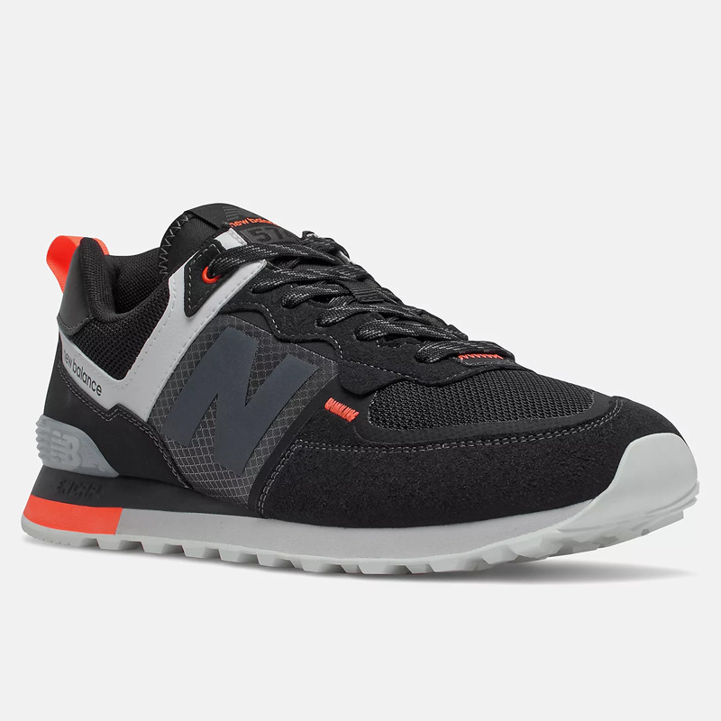 SEPATU SNEAKERS NEW BALANCE 574