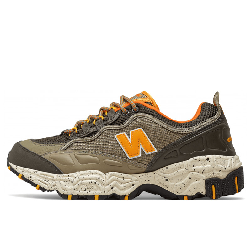 SEPATU SNEAKERS NEW BALANCE Classic 801