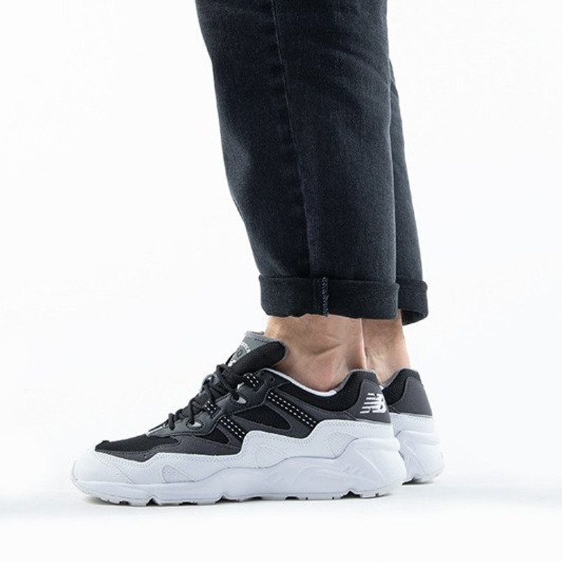 SEPATU SNEAKERS NEW BALANCE 850