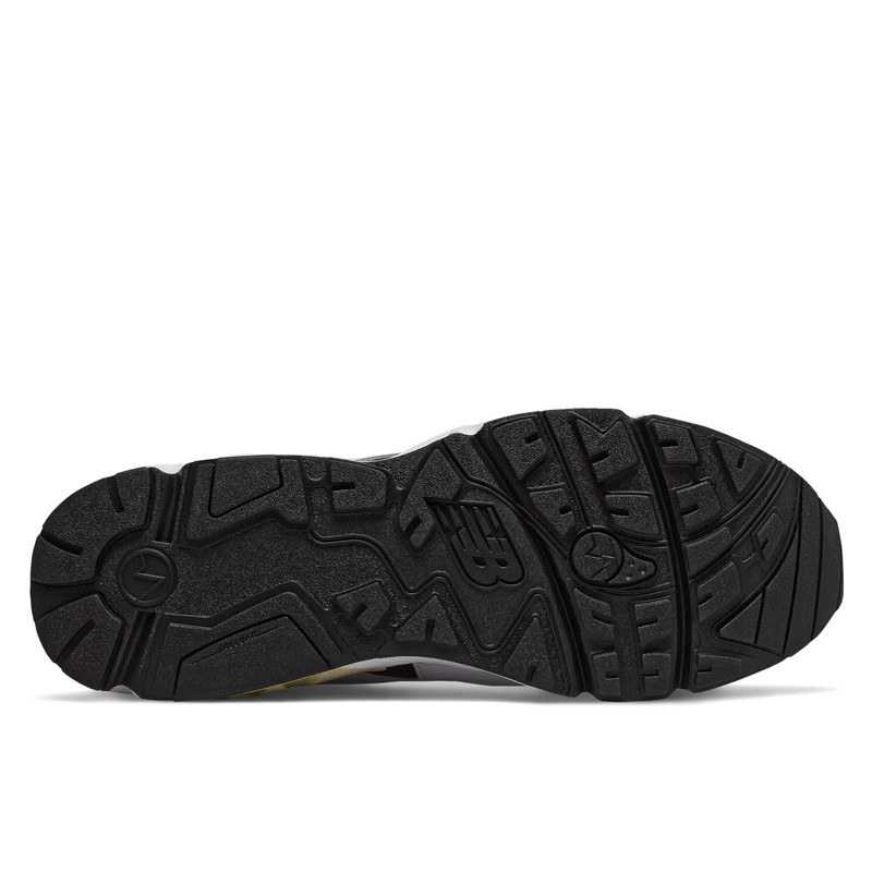 SEPATU SNEAKERS NEW BALANCE 850