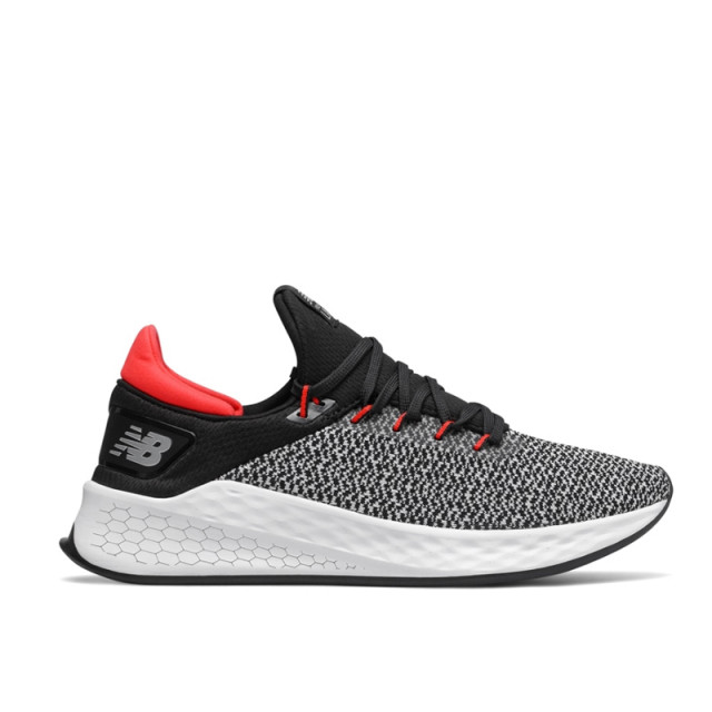SEPATU LARI NEW BALANCE Fresh Foam Lazr V2