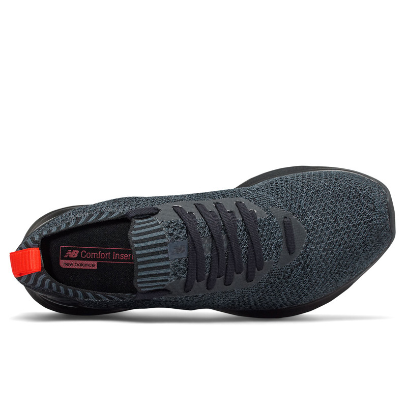 SEPATU LARI NEW BALANCE Pro V1