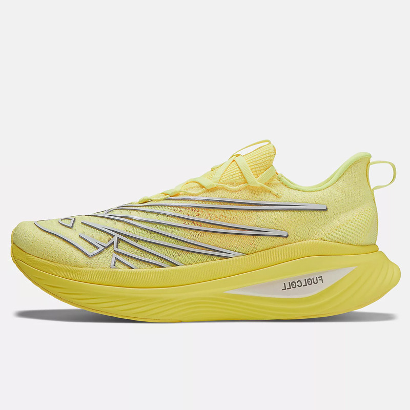 SEPATU LARI NEW BALANCE FuelCell SuperComp Elite v3