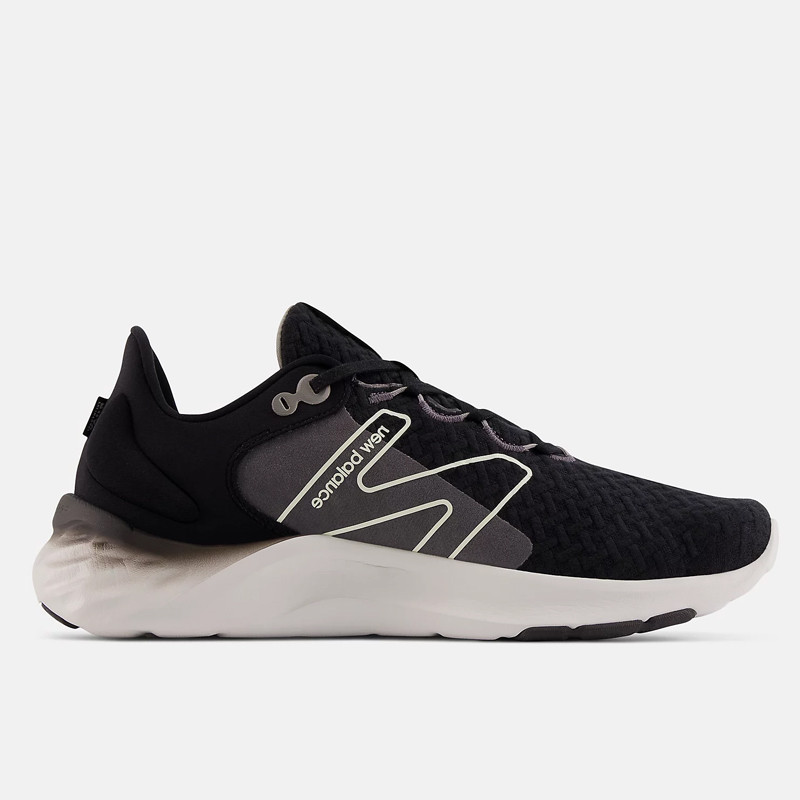 SEPATU LARI NEW BALANCE Fresh Foam Roav v2
