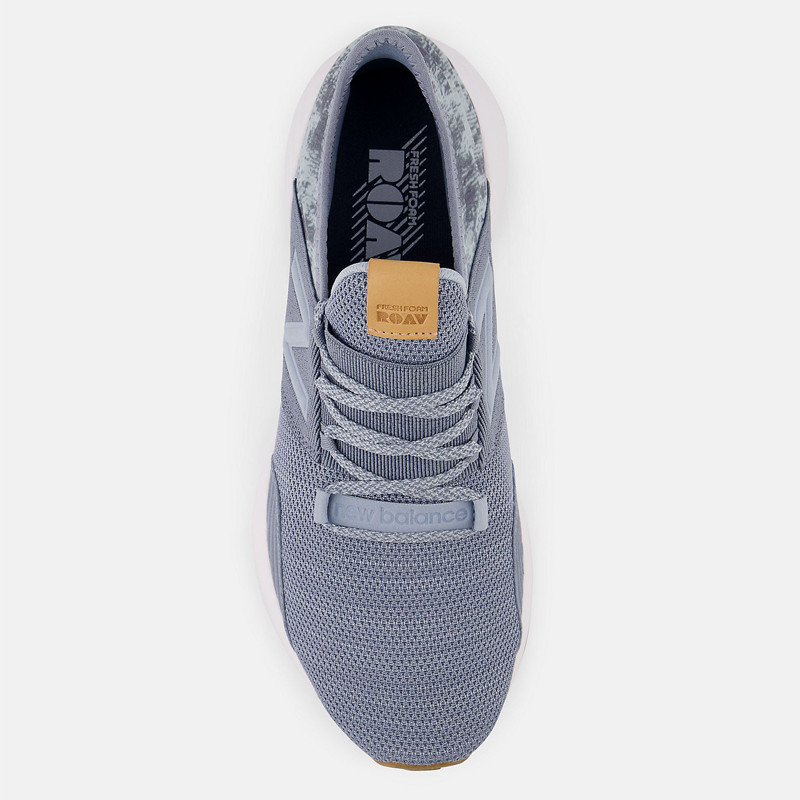 SEPATU SNEAKERS NEW BALANCE Fresh Foam Roav