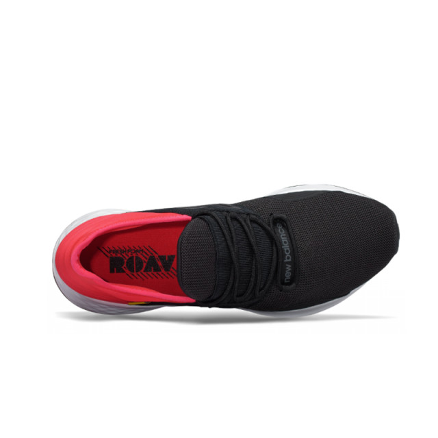 SEPATU LARI NEW BALANCE Fresh Foam Roav