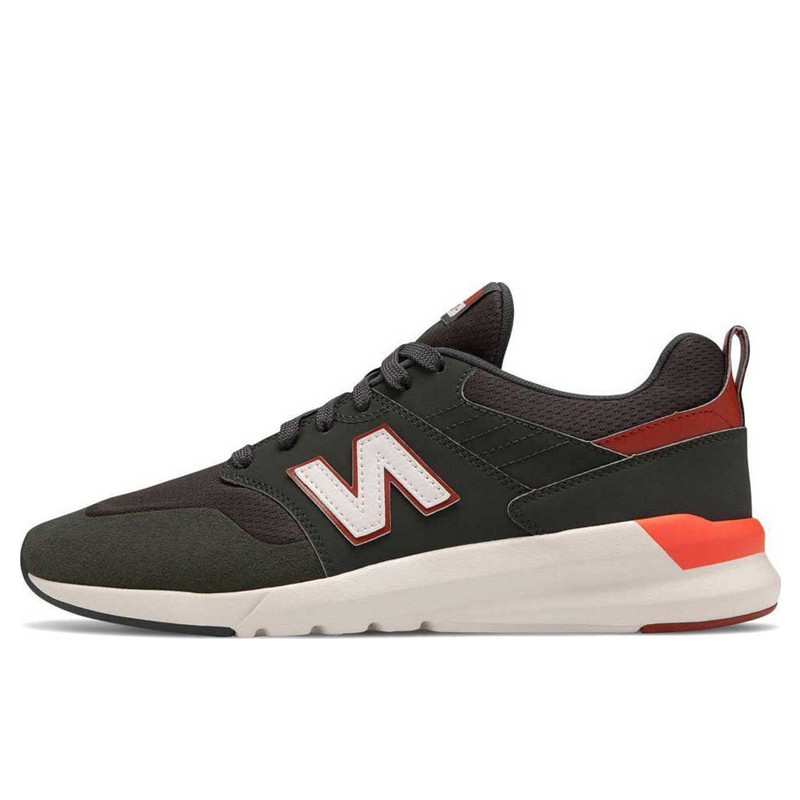 SEPATU SNEAKERS NEW BALANCE S009
