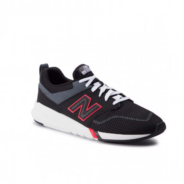 SEPATU SNEAKERS NEW BALANCE Lifestyle 009