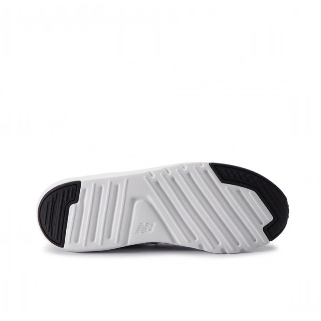 SEPATU SNEAKERS NEW BALANCE Lifestyle 009