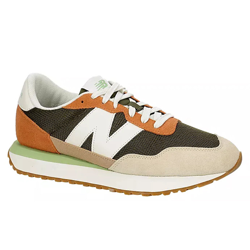 SEPATU SNEAKERS NEW BALANCE 237