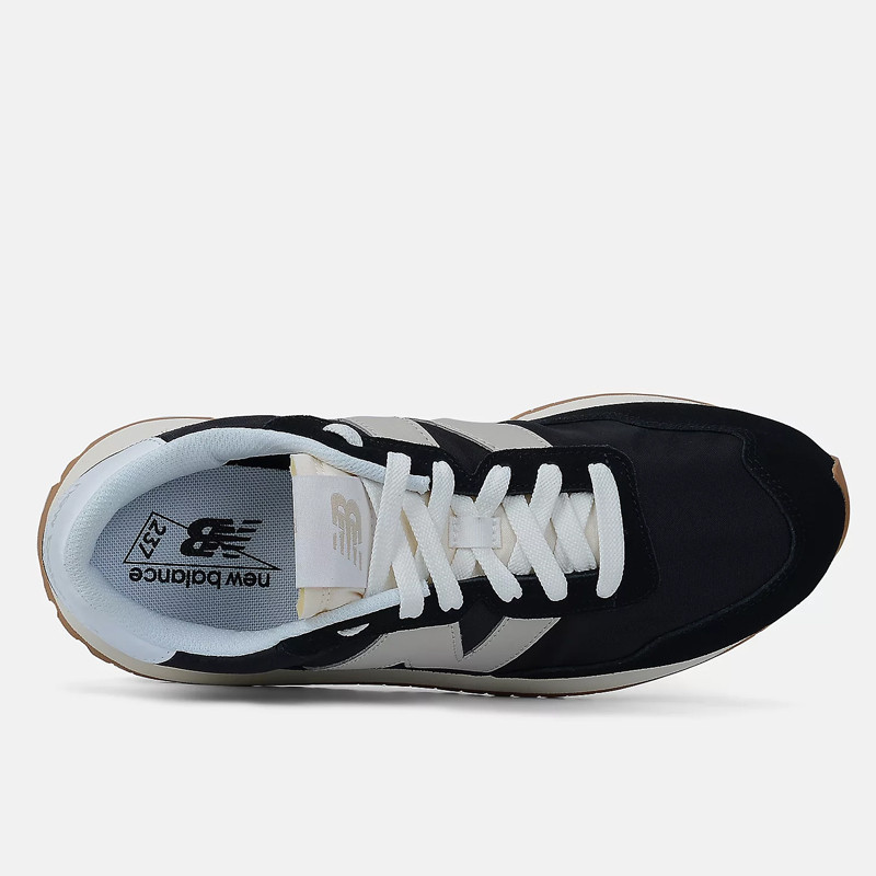 SEPATU SNEAKERS NEW BALANCE 237