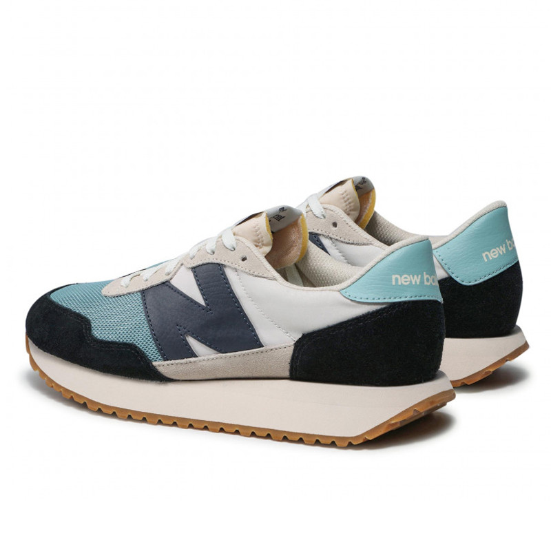 SEPATU SNEAKERS NEW BALANCE 237