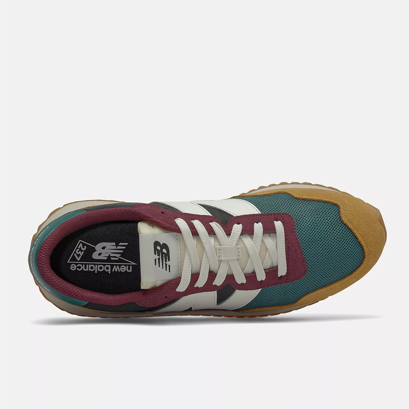 SEPATU SNEAKERS NEW BALANCE 237