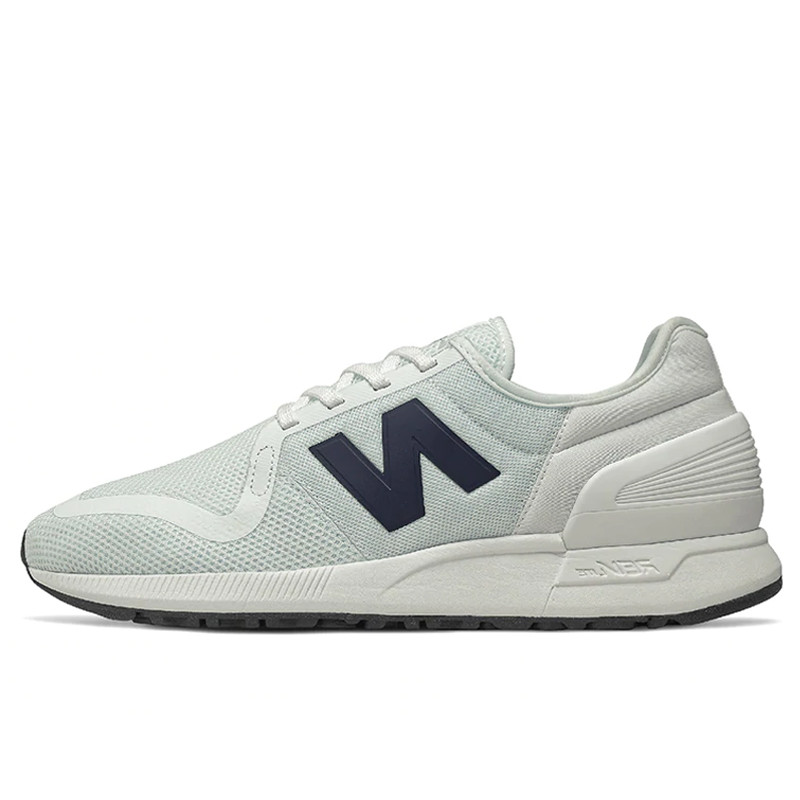 SEPATU SNEAKERS NEW BALANCE 247S