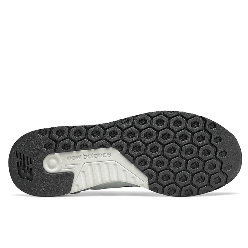 SEPATU SNEAKERS NEW BALANCE 247S