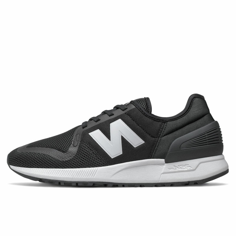 SEPATU SNEAKERS NEW BALANCE 247S