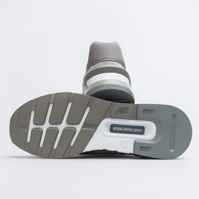 SEPATU SNEAKERS NEW BALANCE 997 Sport Core Pack