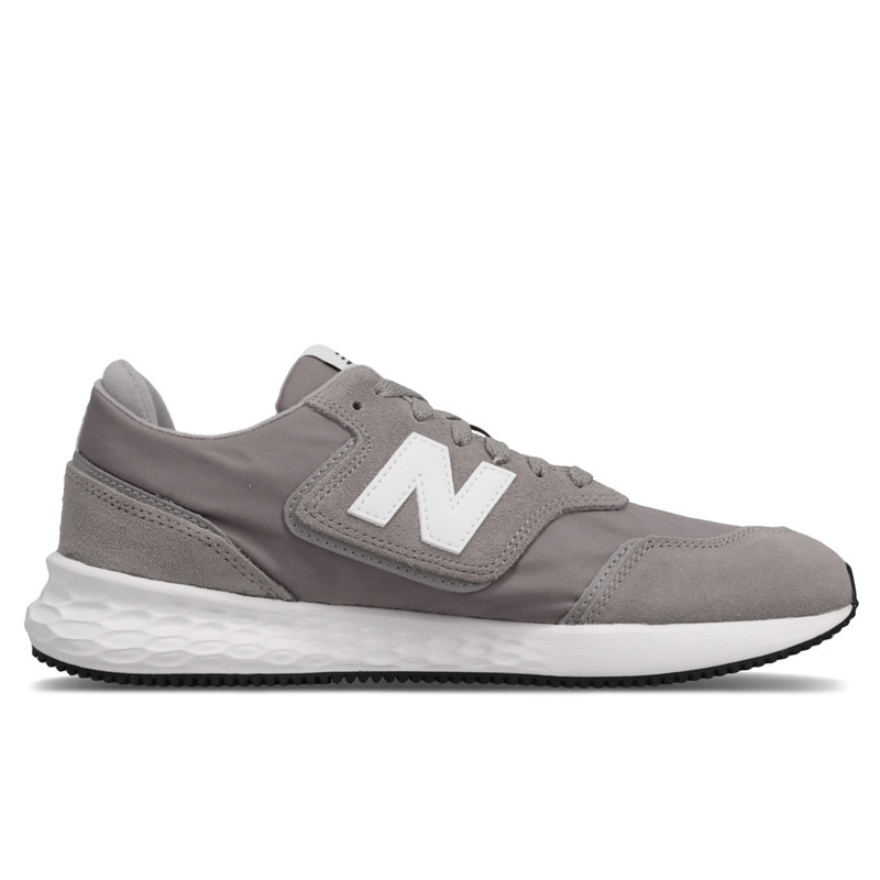 SEPATU SNEAKERS NEW BALANCE Fresh Foam X-70