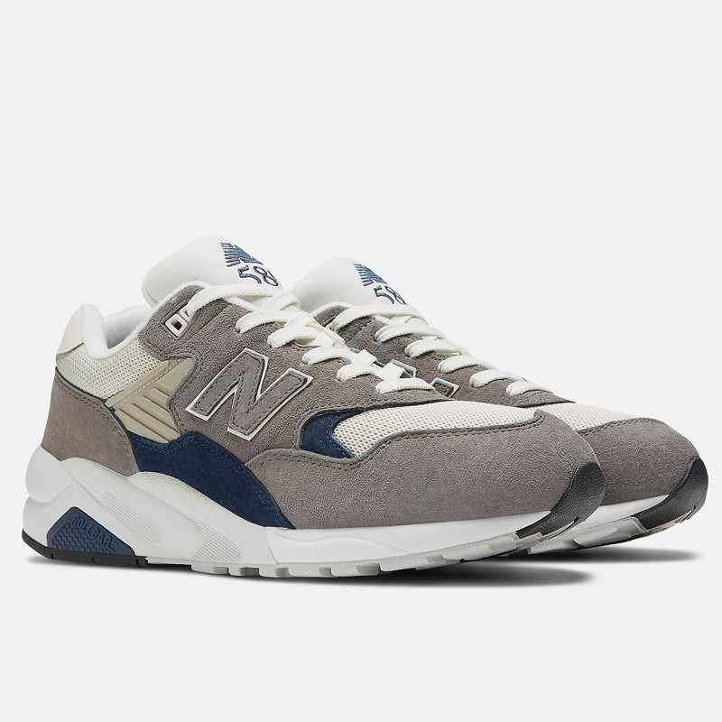SEPATU SNEAKERS NEW BALANCE 580