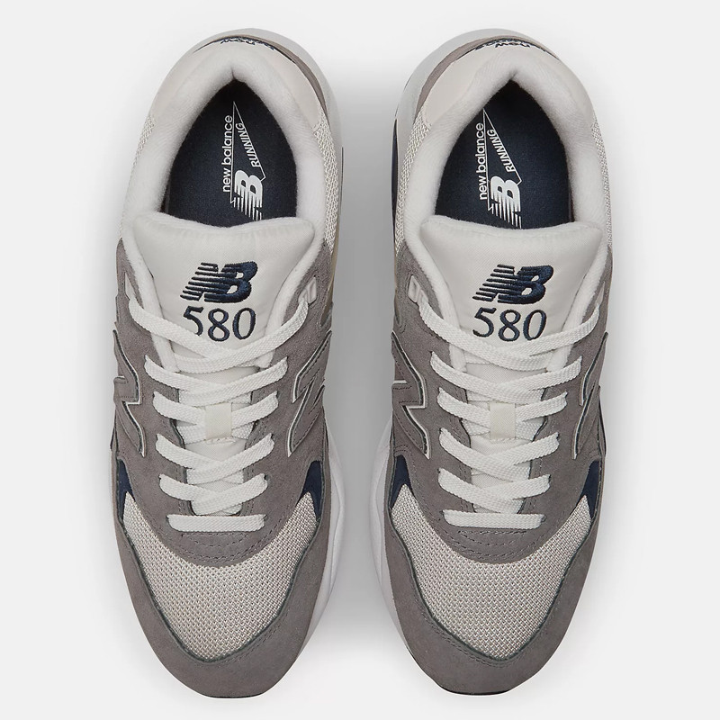 SEPATU SNEAKERS NEW BALANCE 580