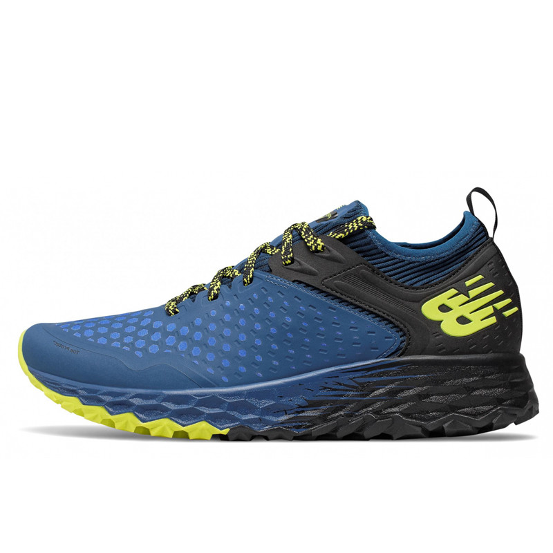 SEPATU LARI NEW BALANCE Fresh Foam Hierro V4