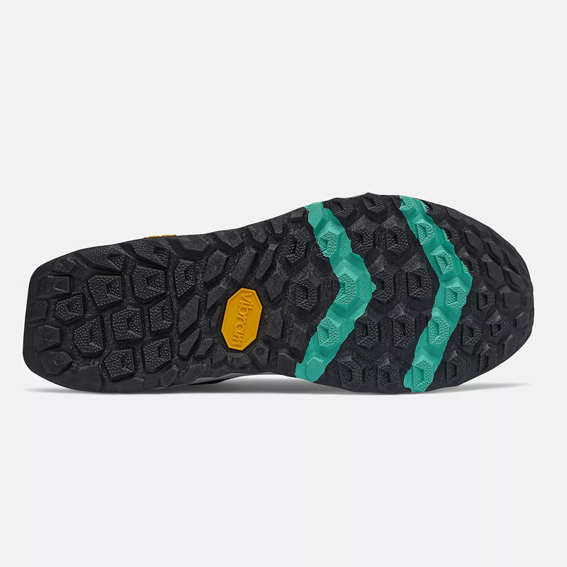 SEPATU LARI NEW BALANCE Fresh Foam Hierro v5