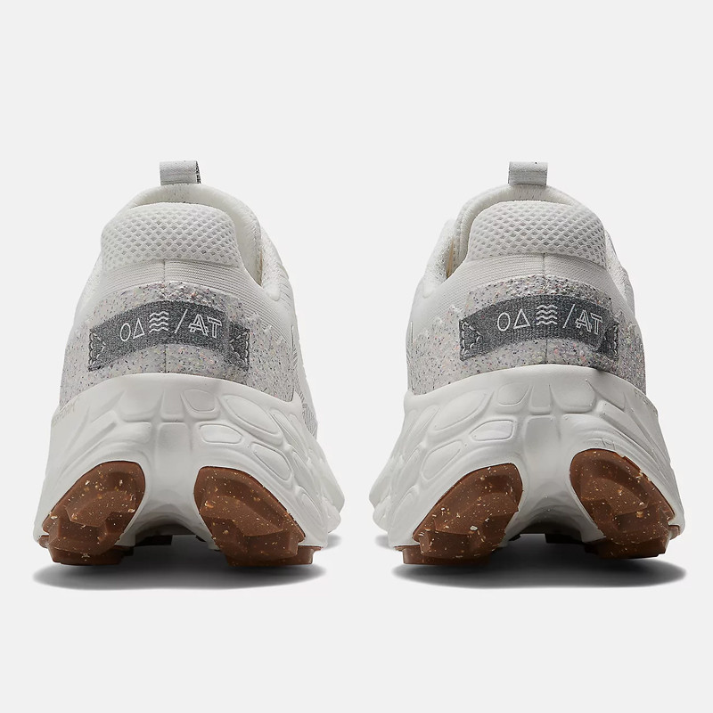 SEPATU TRAIL NEW BALANCE Fresh Foam X More Trail v3