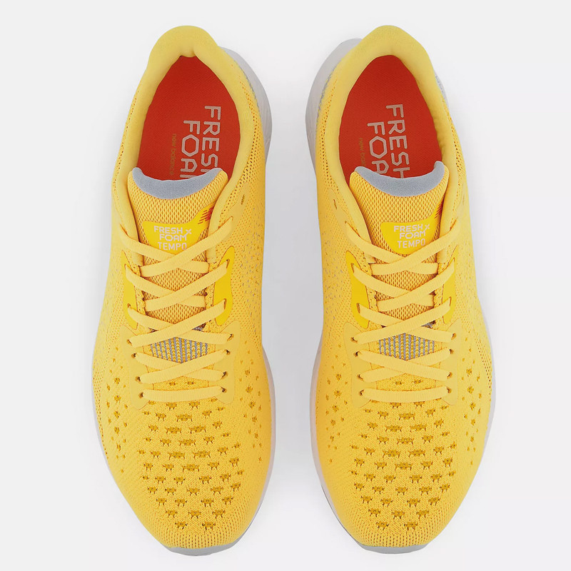 SEPATU LARI NEW BALANCE Fresh Foam X Tempo v2