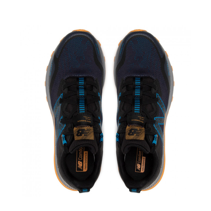 SEPATU TRAIL NEW BALANCE Nitrel v4