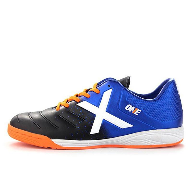 SEPATU FUTSAL MUNICH One ID