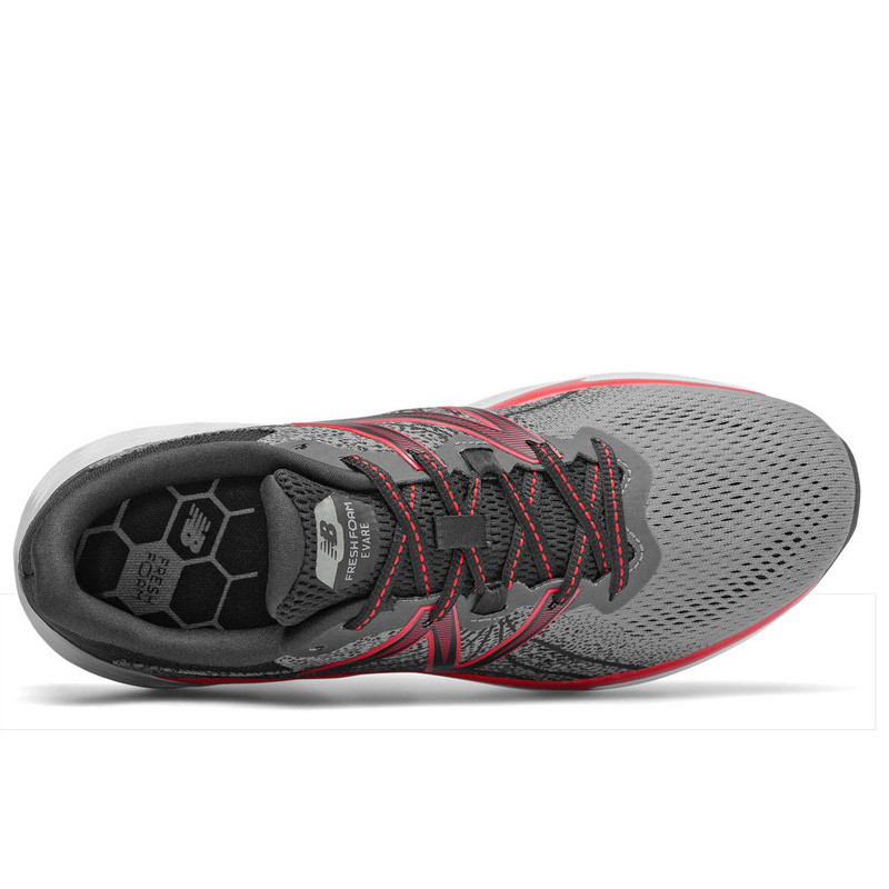 SEPATU SNEAKERS NEW BALANCE Fresh Foam Evare