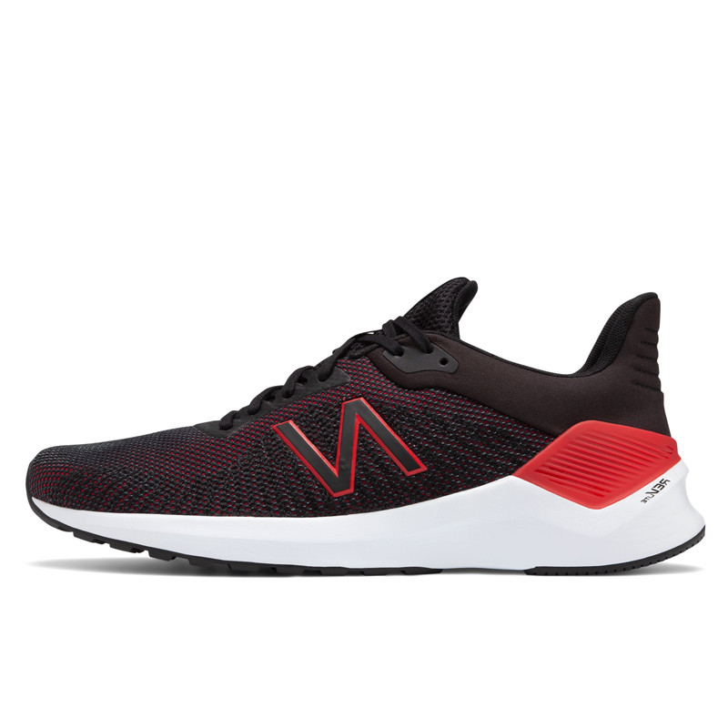SEPATU LARI NEW BALANCE Ventr