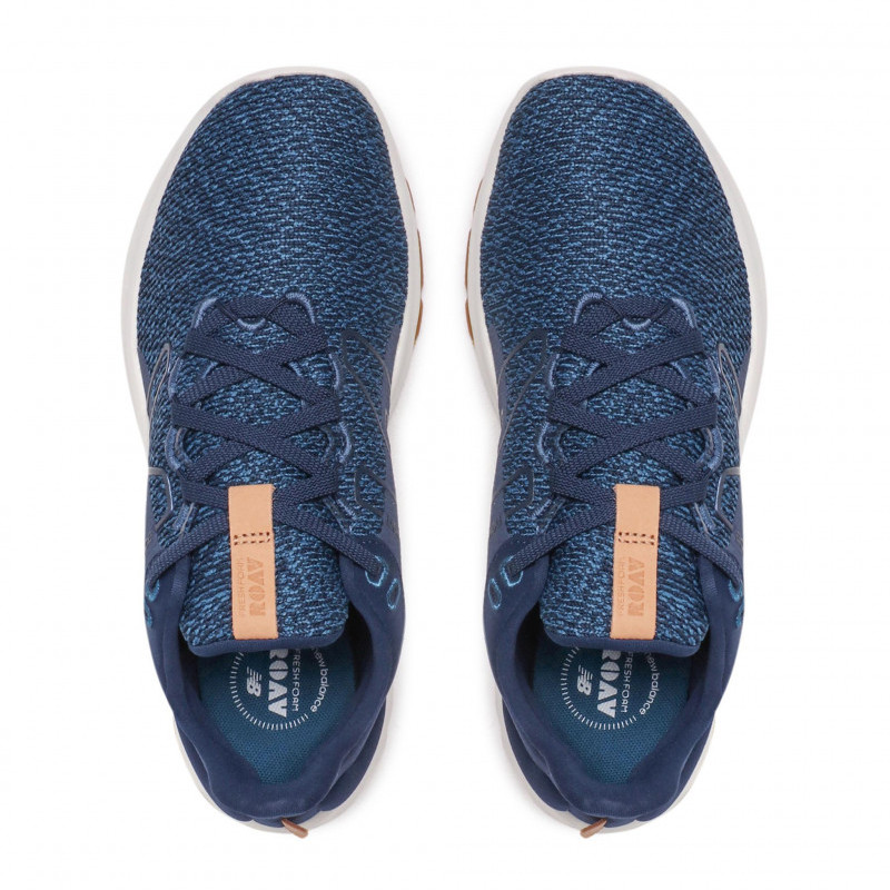 SEPATU LARI NEW BALANCE Fresh Foam Roav v2