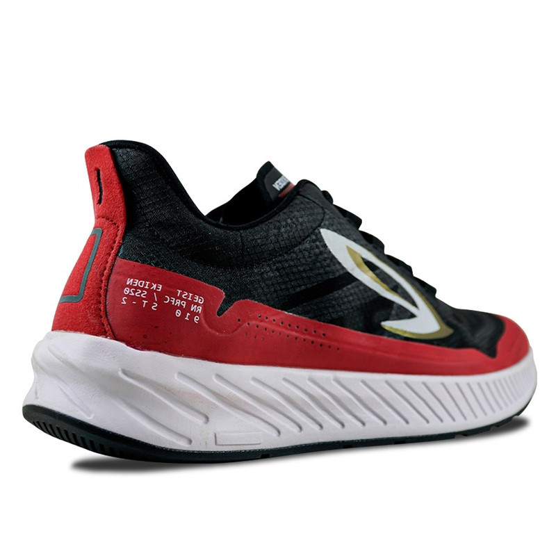 SEPATU LARI NINETEN Geist Ekiden