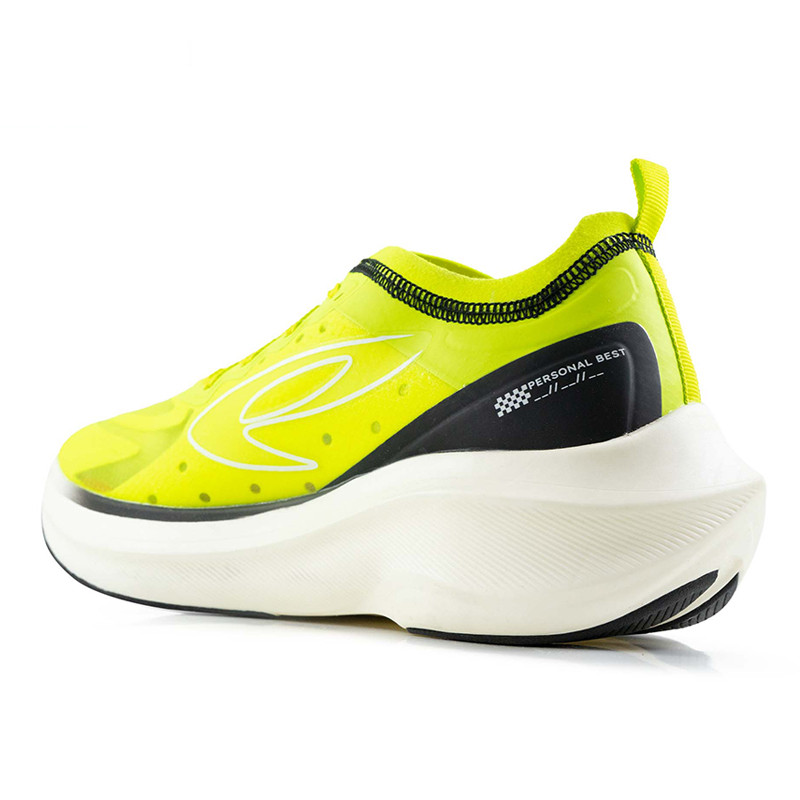 SEPATU LARI NINETEN TAKASHI RUN ELITE
