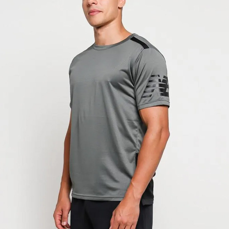 BAJU TRAINING NEW BALANCE Velocity Short Sleeves Tee