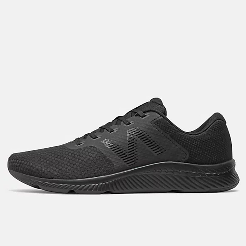 SEPATU LARI NEW BALANCE 413