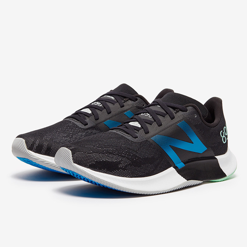 SEPATU LARI NEW BALANCE Fuelcell 890 v8