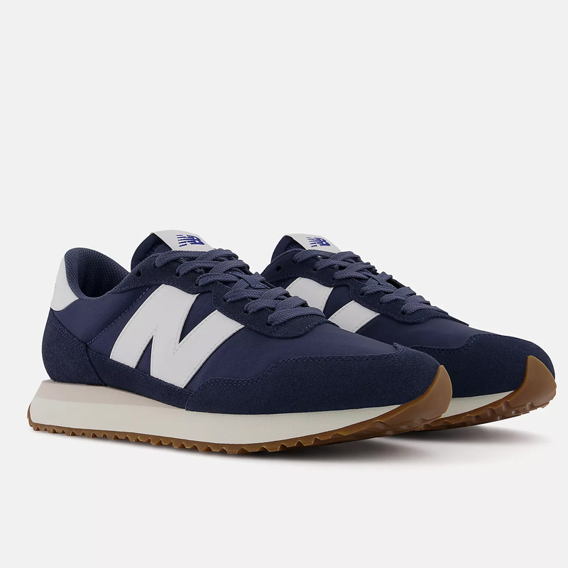 SEPATU SNEAKERS NEW BALANCE 237 V1