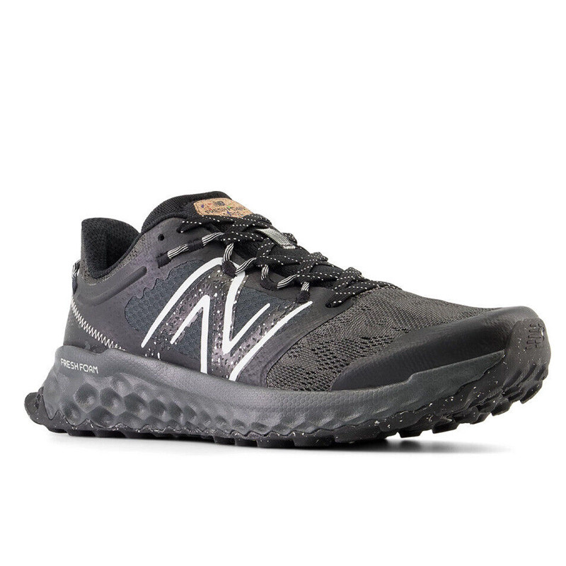 SEPATU TRAIL NEW BALANCE Fresh Foam Garoé