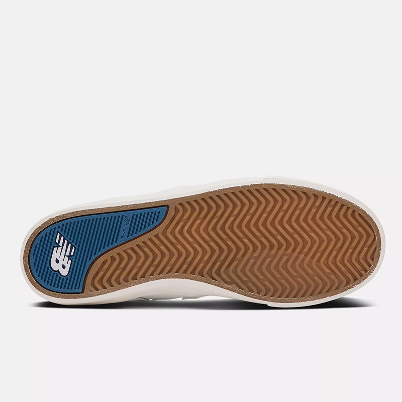 SEPATU SKATE NEW BALANCE NUMERIC JAMIE FOY 306